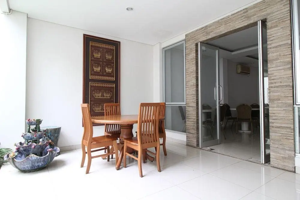 Джакарта: Airy Eco Kebon Jeruk Kelapa Dua Raya 5 Jakarta
