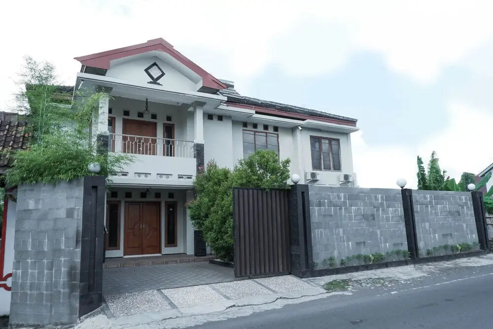 Ngaglik: Omah Olin Guesthouse By OYO Rooms