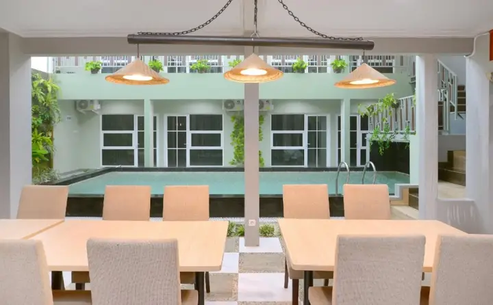 Депок: Royal Gejayan Homestay By OYO Rooms