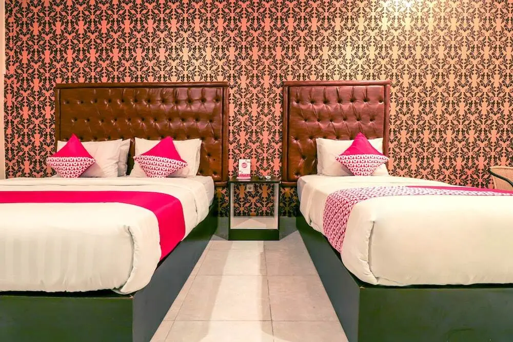 Сингараджа: New Garuda Hotel by OYO Rooms