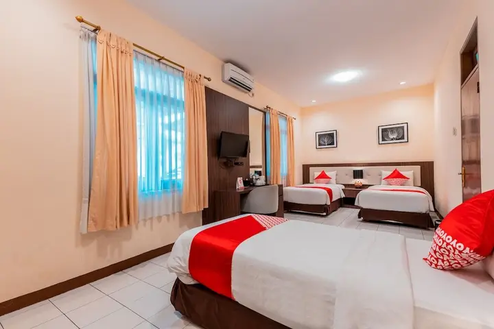 Богор: Graha Technopark Hotel by OYO Rooms