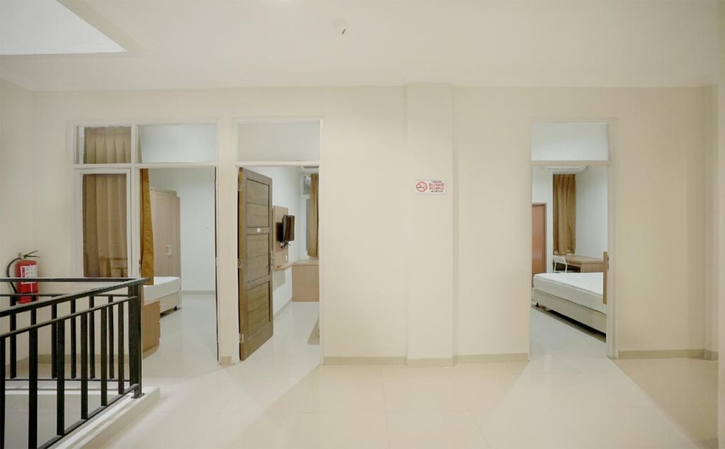 Джакарта: The Kartini 8 Residence by Oyo Rooms