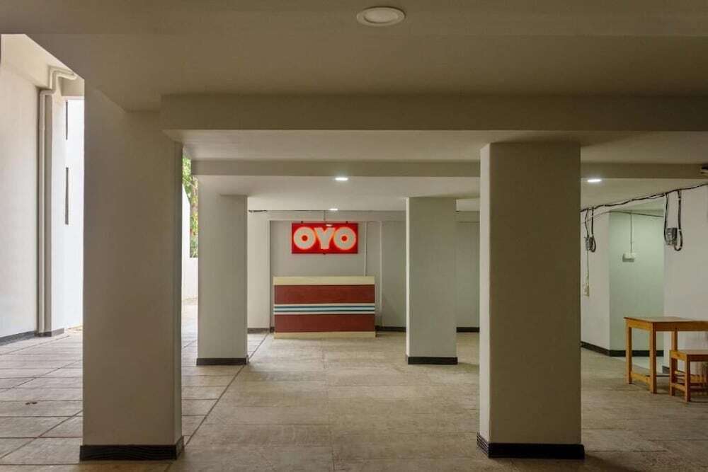 Джакарта: Kamar Keluarga Mahkota 8 By OYO Rooms