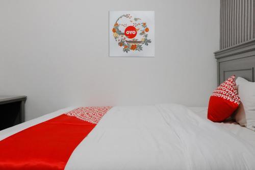 Маланг: Oyo 1108 Smart Tlogomas