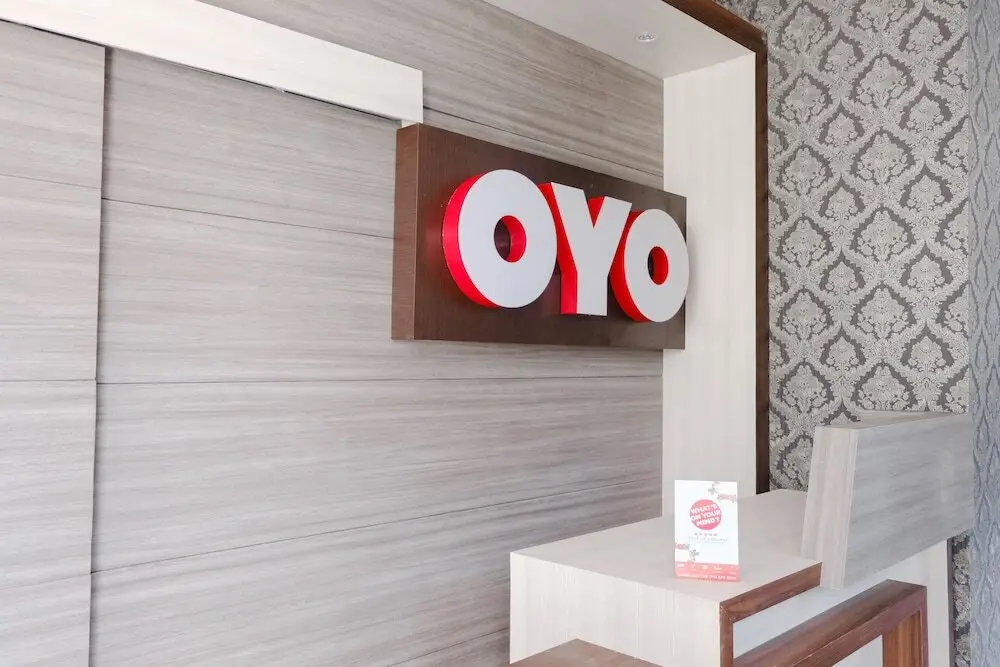 Маланг: Oyo 1108 Smart Tlogomas