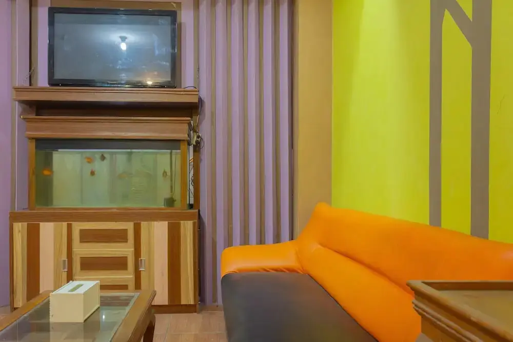 Тангеранг: Pelangi Guest House by OYO Rooms