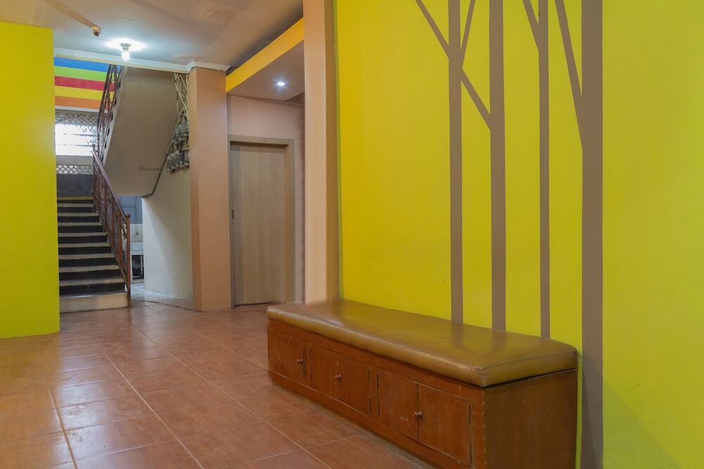 Тангеранг: Pelangi Guest House by OYO Rooms