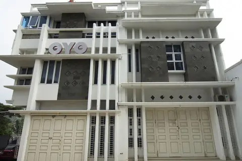 Iciw Iciw Exclusive Homestay by OYO Rooms — фото 1