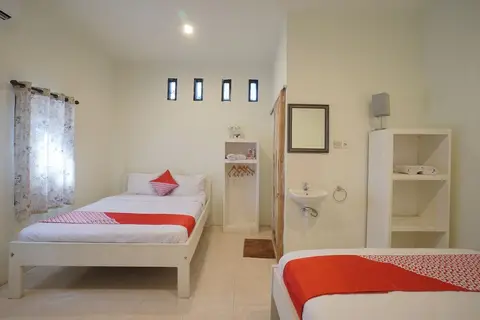 Cajoma Guest House by OYO Rooms — фото 1