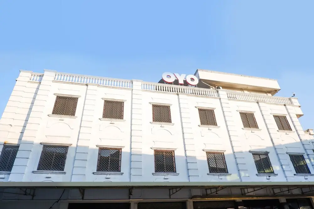 Суракарта: Hotel Surya Solo by OYO Rooms