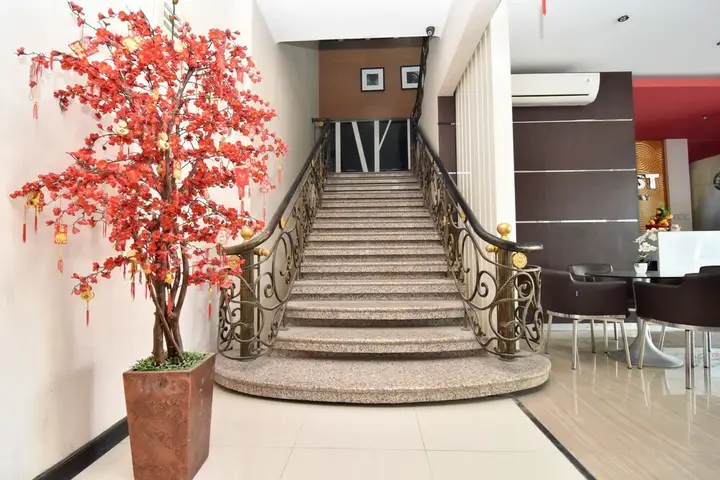 Сурабая: D' Best Homestay by OYO Rooms