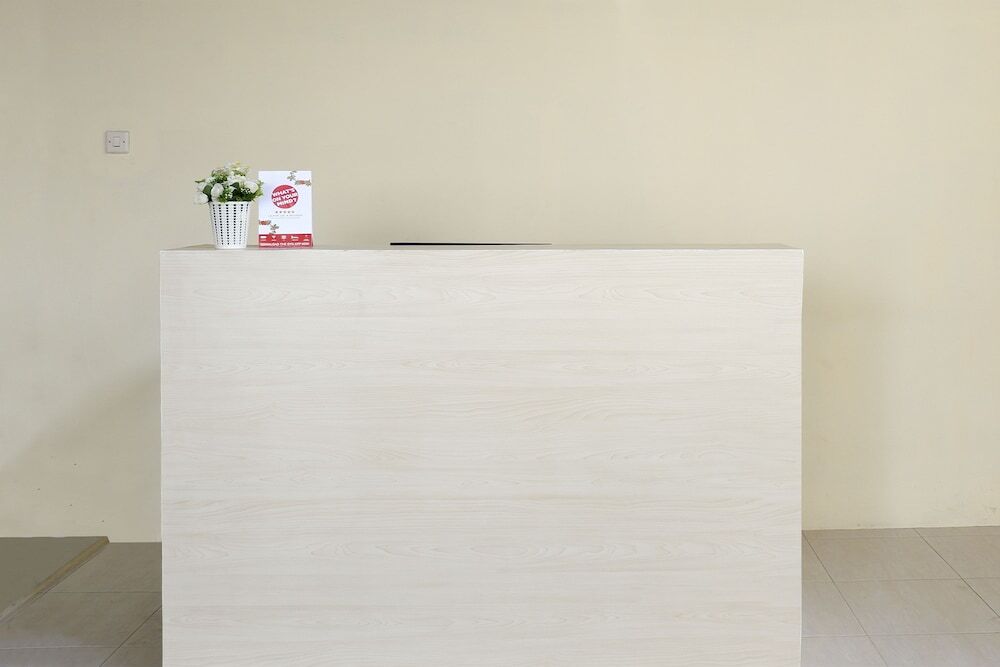 Депок: Eirini Family Homestay by OYO Rooms