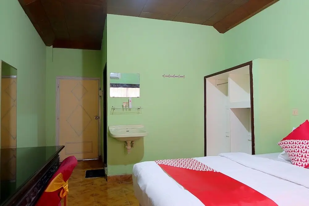 Джамби: Hotel Matahari 1