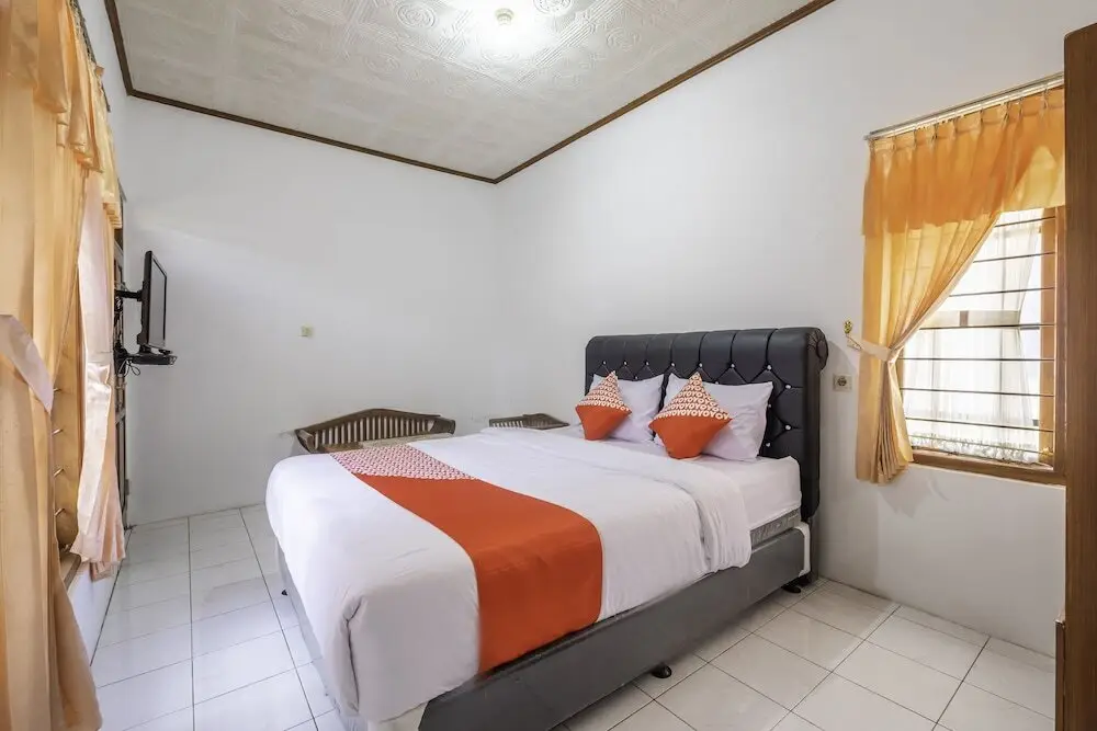 Лембанг: Puri Cikole Asri by OYO Rooms