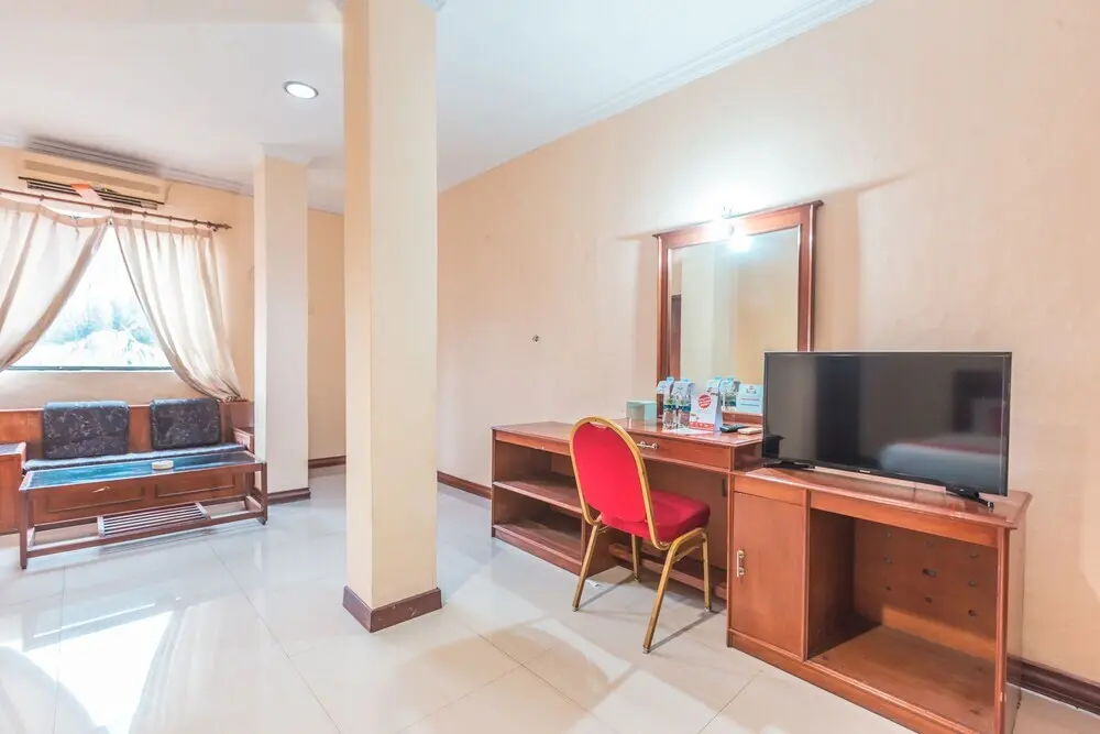 Чибинонг: Taman Cibinong by OYO Rooms