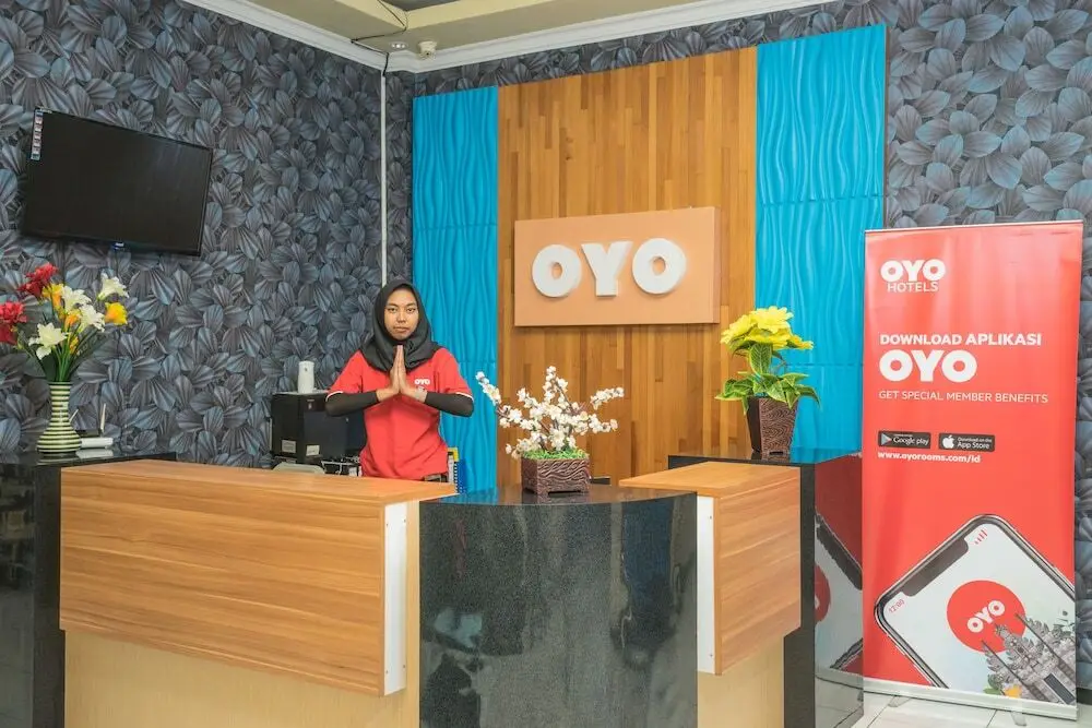 Бату: OYO 565 Mutiara Panderman Inn Syariah