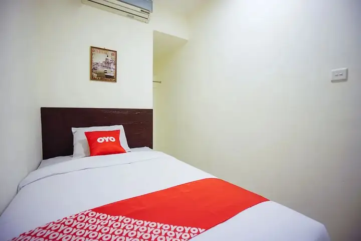 Манадо: Cozy Home by OYO Rooms