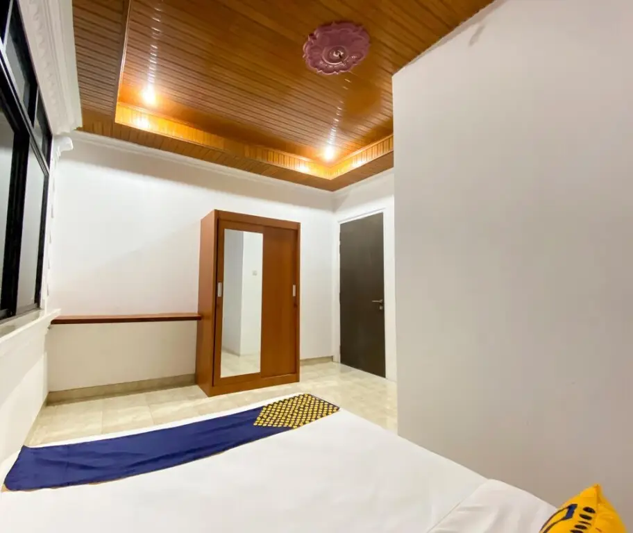 Паданг: Sho Family Homestay & Resto by OYO Rooms