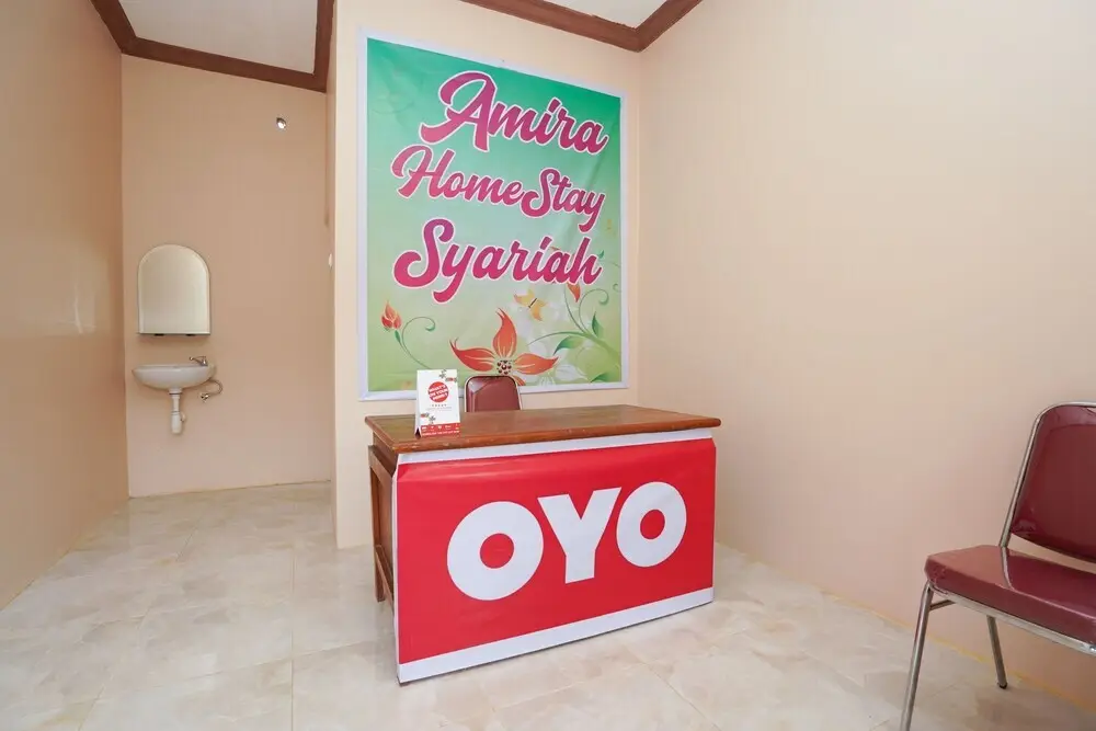 Сидоарджо: Amira Homestay Syariah by OYO Rooms