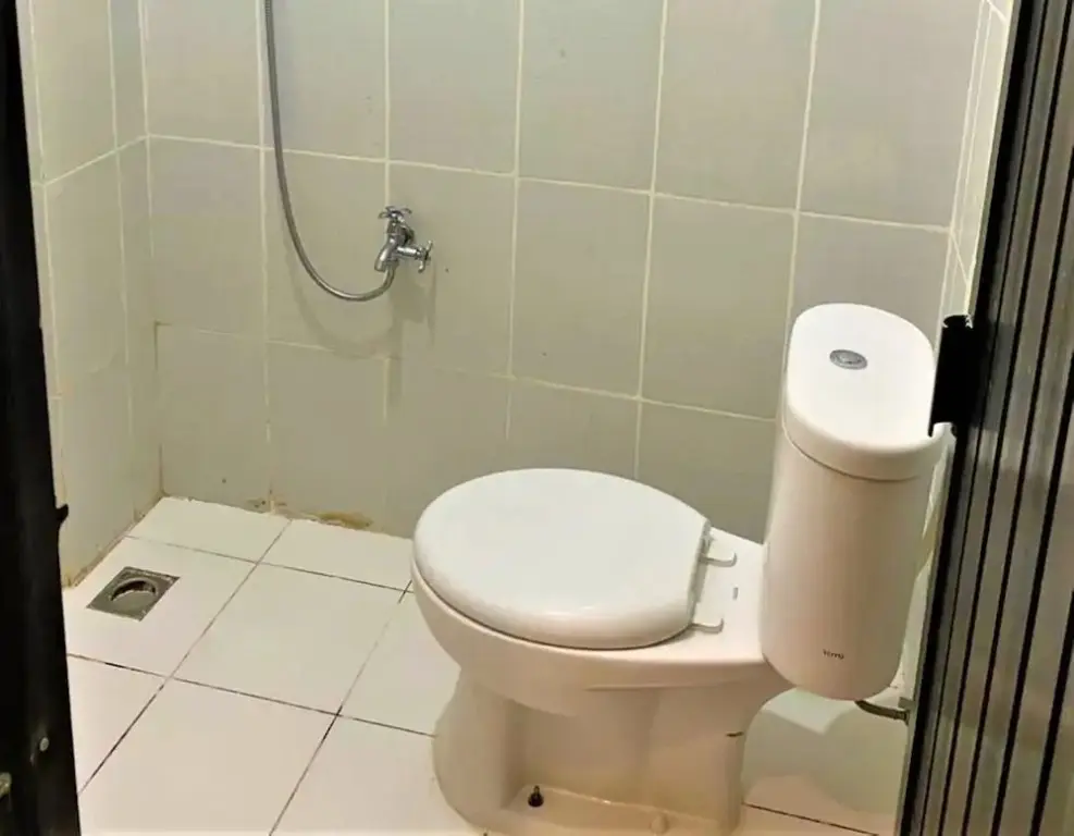 Макассар: Airy Tamalanrea Biring Romang 135