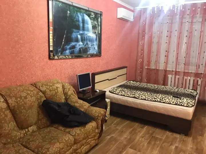 Тюмень: Атмосфера Комфорта на Мельникайте