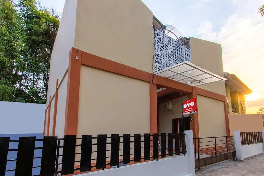 Батуретно: Homestay Wak Gobenk by OYO Rooms