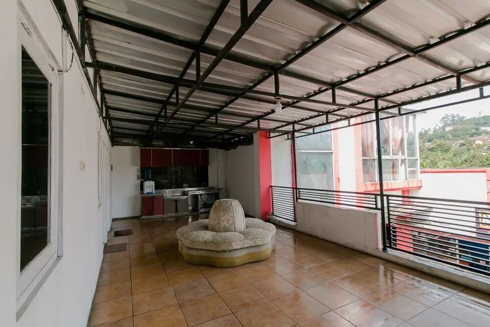 Барос: Amazon Homestay Syariah by OYO
