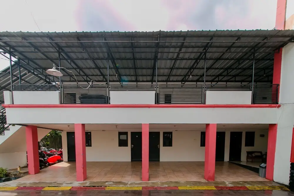 Барос: Amazon Homestay Syariah by OYO