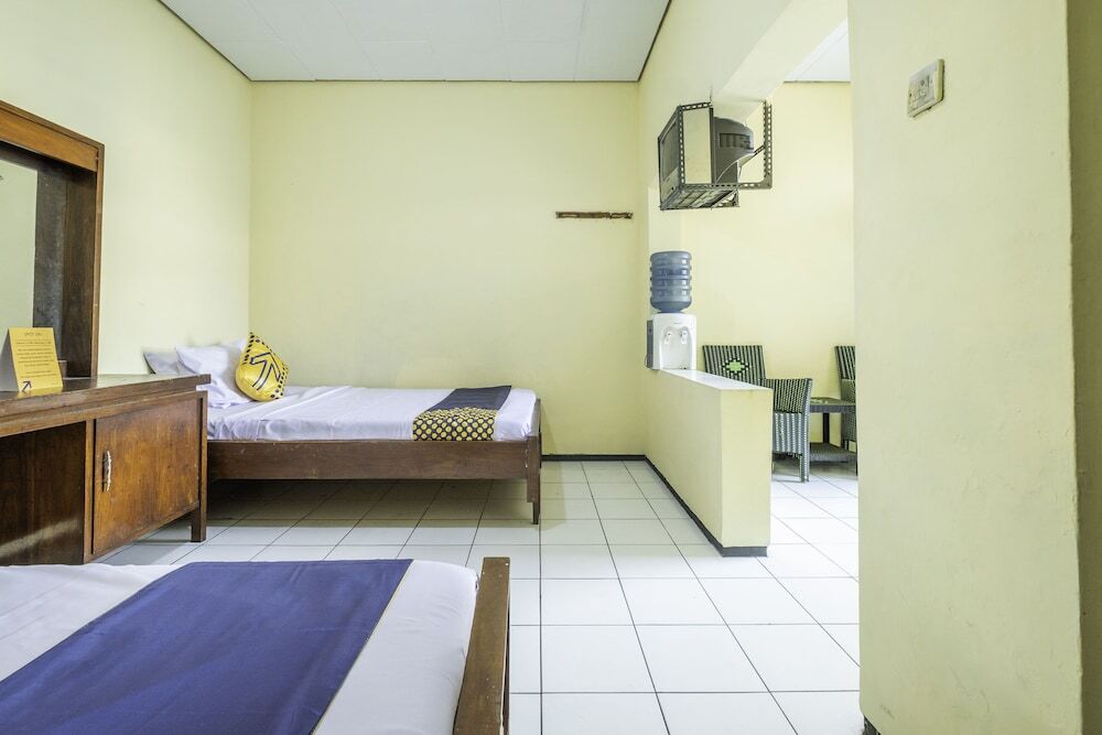 Тасикмалая: Hotel Priangan by OYO Rooms
