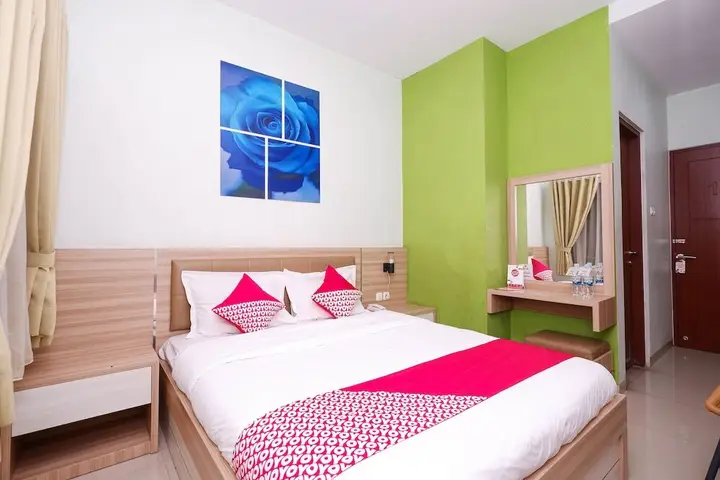 Суракарта: Mawar Indah Hotel by Oyo Rooms