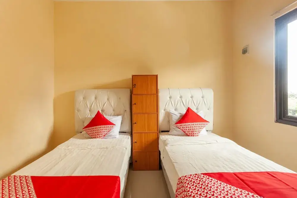 Чиребон: Richmond Guest House by OYO Rooms