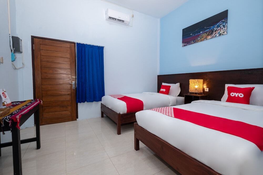 Кедири: Hening Homestay by OYO Rooms