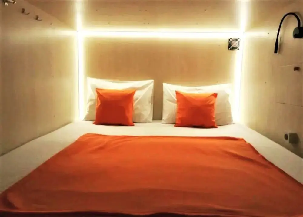 Бандунг: Excellent7 Capsleep