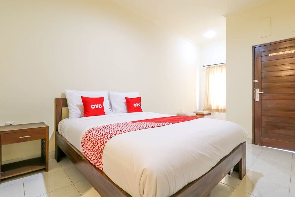 Кута: Merthan House by OYO Rooms