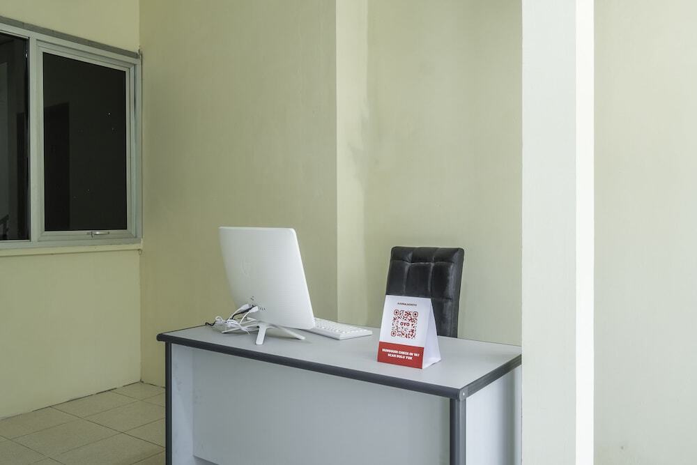 Чиребон: Pondok Avicenna by OYO Rooms
