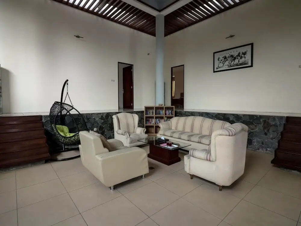 Пакем: ZEN Rooms Km 20 Kaliurang