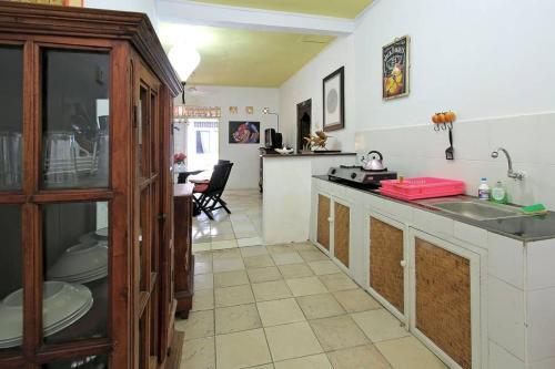 Кута: C & N Apartment