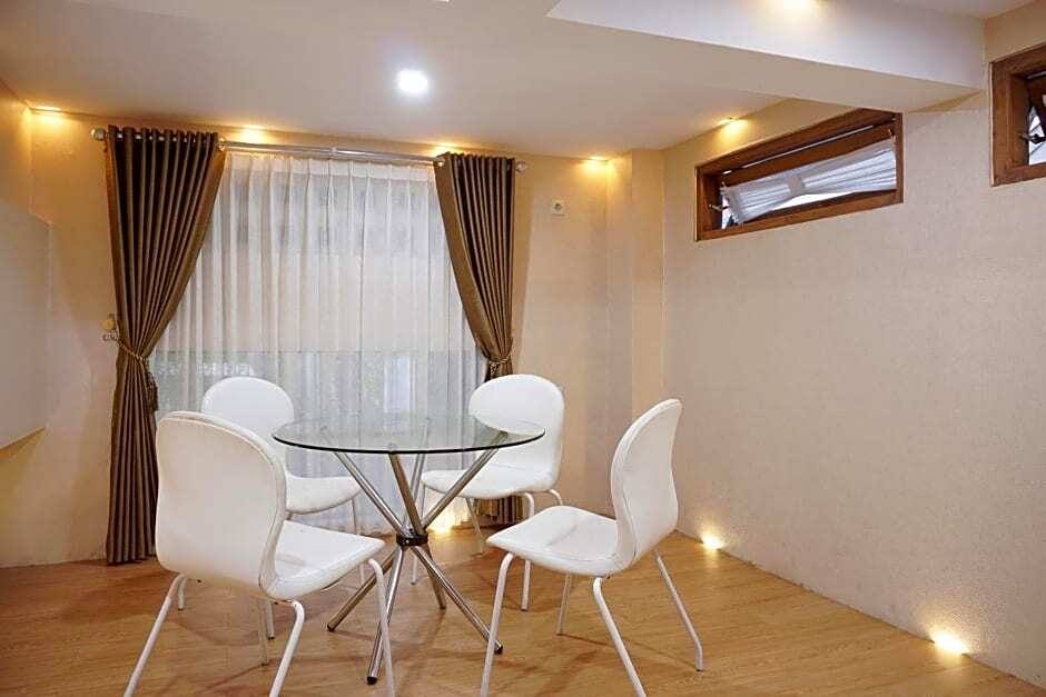 Джокьякарта: OYO 444 Rafitha Homestay