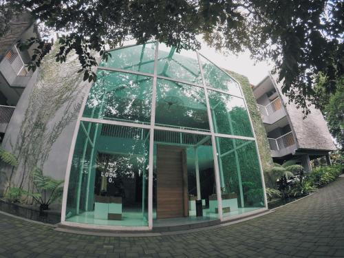 Джакарта: 2510 urbanliving