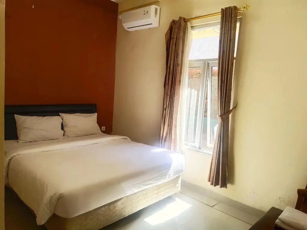 Паромпонг: Hotel 68 Lembang