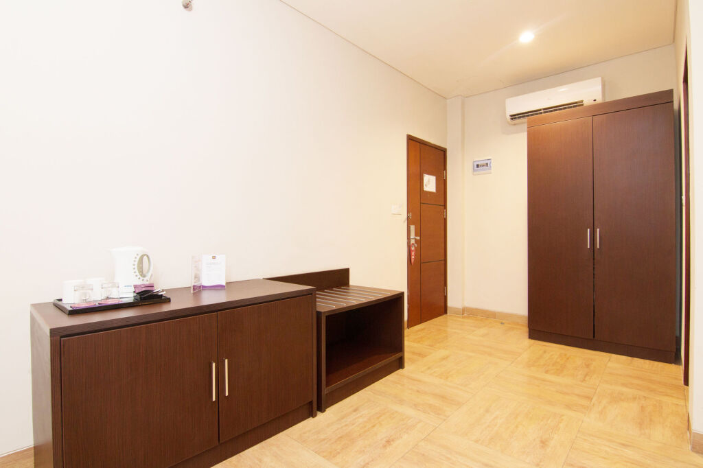 Кута: ZEN Rooms Kuta Sentral Parkir 1