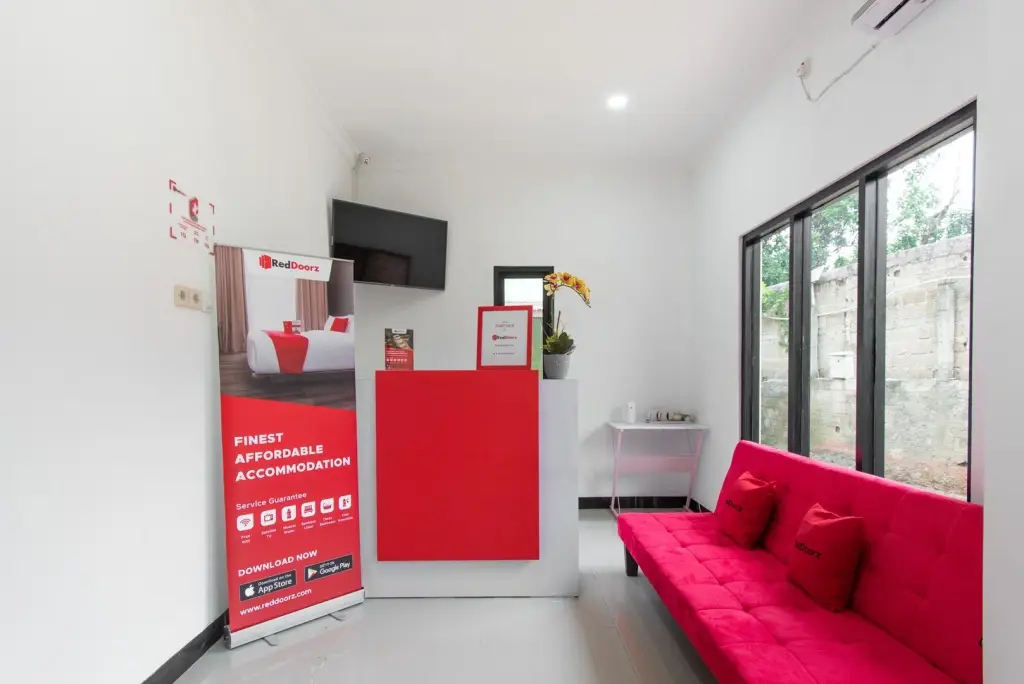 Бекаси: RedDoorz Plus near Trans Studio Cibubur 2