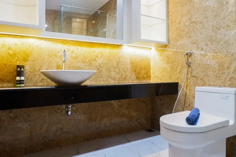Сурабая: Premium 1BR Apartement At Grand Sungkono Lagoon