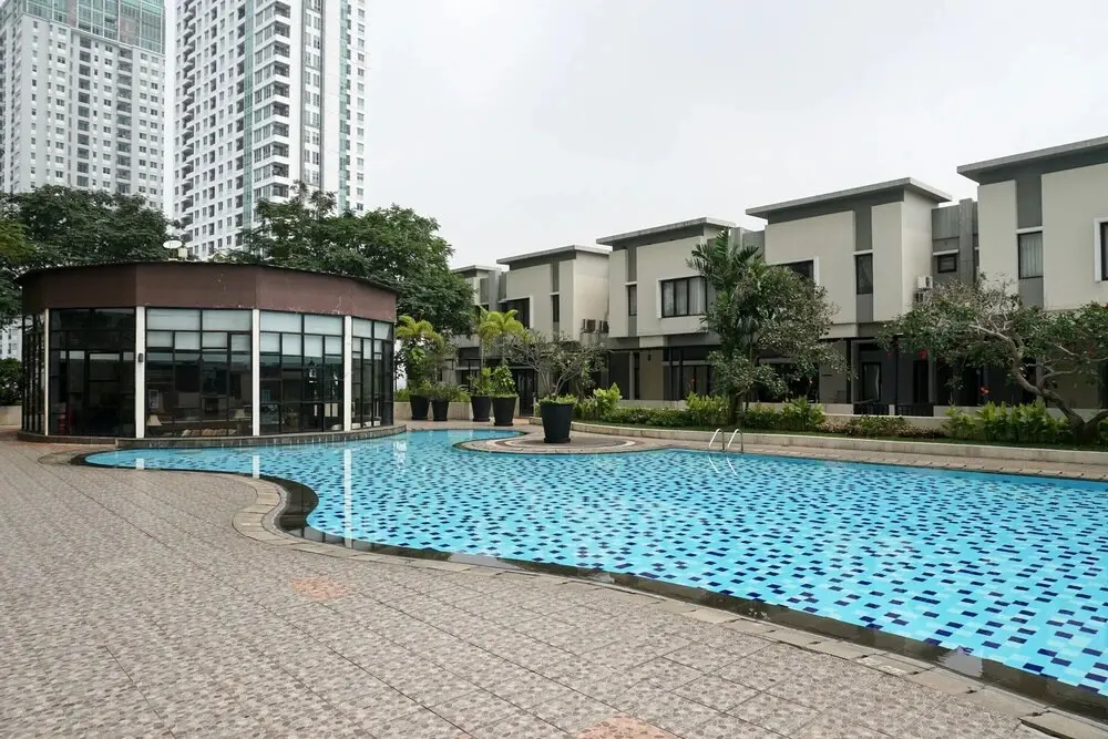 Бандунг: Trendy & Relaxing 2BR at The Suite Metro Apartment