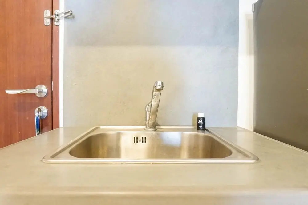 Сурабая: 1BR Apartment The Linden Connected to Marvell City Mall