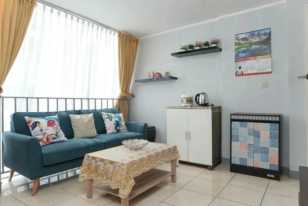 Джакарта: Cozy Living 1BR + 1 Apartment at Seasons City