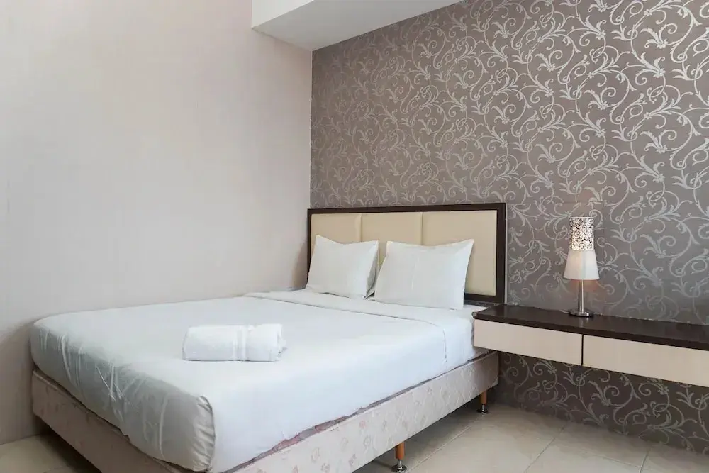 Джакарта: Cozy Living 1BR + 1 Apartment at Seasons City