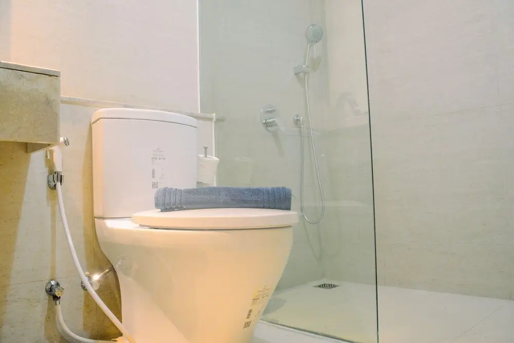 Джакарта: Spacious 3BR Gold Coast Apartment near Shopping PIK Avenue