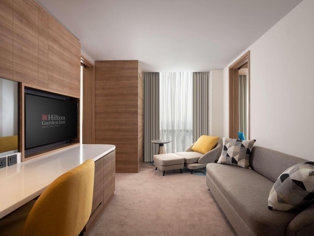 Джакарта: Hilton Garden Inn Jakarta Taman Palem