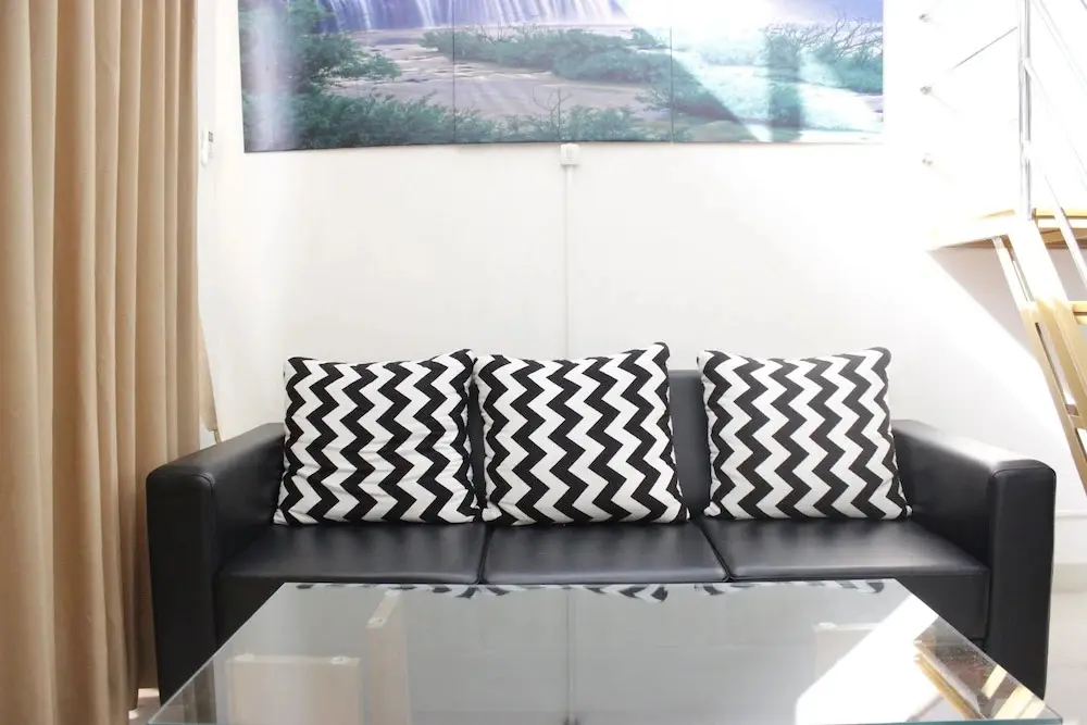 Бандунг: Loft Studio Apartment @ Galeri Ciumbuleuit 3 near Dago